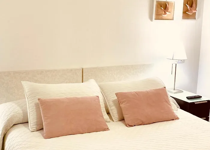 Alcaniz, Gala Alcaniz